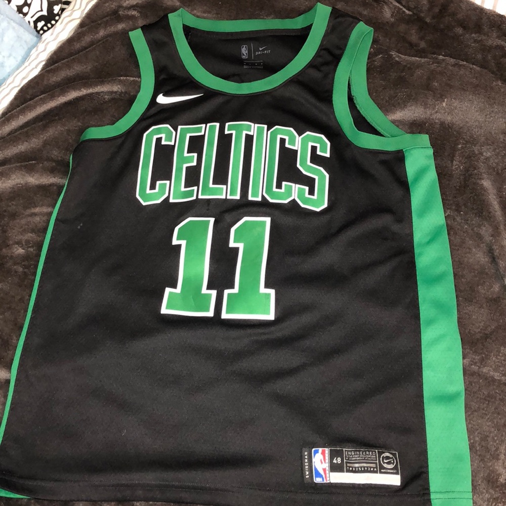 Kyrie Irving Jersey